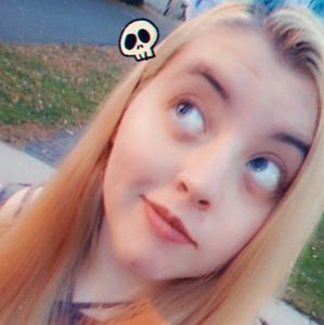 Meet your Posher, Brittney